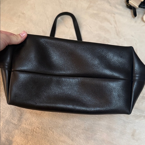 Madewell Black Leather Tote Bag - Picture 6 of 6